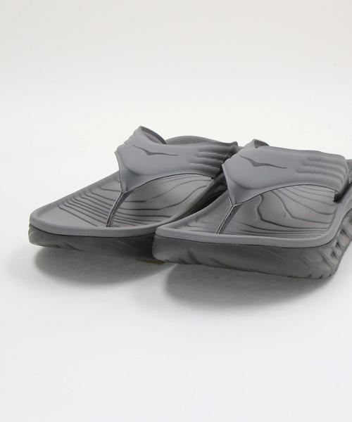 HOKA(ホカ)の「<HOKA ONE ONE> RECOVERY FLIP/サンダル ◇(サンダル・メンズ・ブラック/ダークグレー/オリーブ・10/8/11/9)」の18枚目の写真