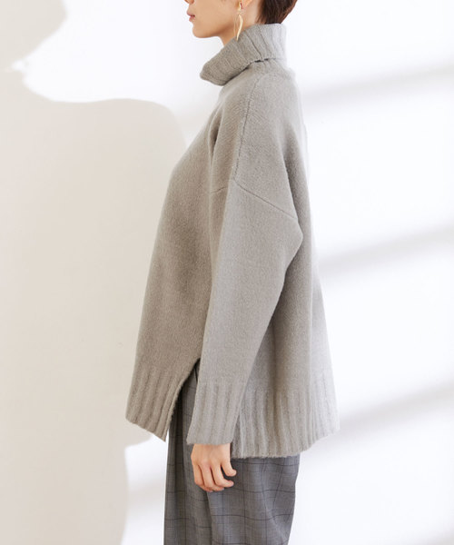 Chaco closet（チャコ クローゼット）の「タートルネックサイドスリットモチモチニット（ニット/セーター・レディース・ブラック/ベージュ/パープル/グレー/カーキ/アイボリー・FREE）」の8枚目の写真