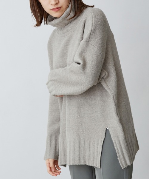 Chaco closet（チャコ クローゼット）の「タートルネックサイドスリットモチモチニット（ニット/セーター・レディース・ブラック/ベージュ/パープル/グレー/カーキ/アイボリー・FREE）」の14枚目の写真