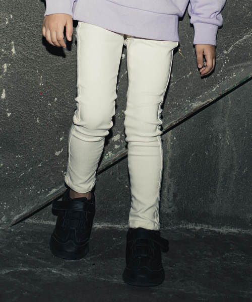 RADCHAP(ラッドチャップ)の「プレミアムストレッチ裏起毛スキニーパンツ(その他パンツ・キッズ・ブラック/エンジ/ベージュ/アイボリー/カーキオリーブ・80cm/90cm/110cm/100cm/120cm/130cm/140cm)」の2枚目の写真