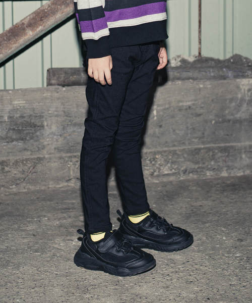 RADCHAP(ラッドチャップ)の「プレミアムストレッチ裏起毛スキニーパンツ(その他パンツ・キッズ・ブラック/エンジ/ベージュ/アイボリー/カーキオリーブ・80cm/90cm/110cm/100cm/120cm/130cm/140cm)」の3枚目の写真