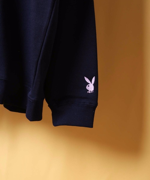 PLAYBOY（プレイボーイ）の「【PLAY BOY/プレイボーイ】裏毛クルートレーナー ブランドロゴ　刺繍（スウェット・レディース・ホワイト/ブラック/ピンク/オレンジ/ベージュ・MEDIUM/LARGE）」の15枚目の写真