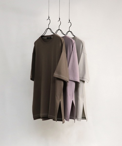 Confirm(コンファーム)の「Confirm / コンファーム オーバースリットビッグシルエットTシャツ(Tシャツ/カットソー・メンズ・ベージュ/ブラウン/ラベンダー・M/L)」の1枚目の写真