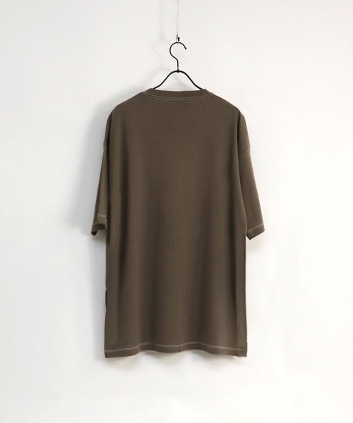Confirm(コンファーム)の「Confirm / コンファーム オーバースリットビッグシルエットTシャツ(Tシャツ/カットソー・メンズ・ベージュ/ブラウン/ラベンダー・M/L)」の6枚目の写真