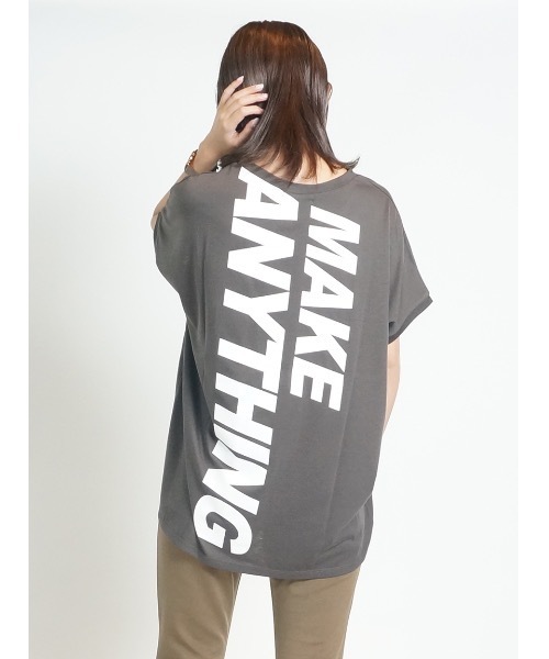 one way(ワンウェイ)の「柄ポケットバックロゴTシャツ(Tシャツ/カットソー・レディース・ホワイト/ベージュ/ブラック/ブラック系その他/ダークグリーン・FREE)」の9枚目の写真