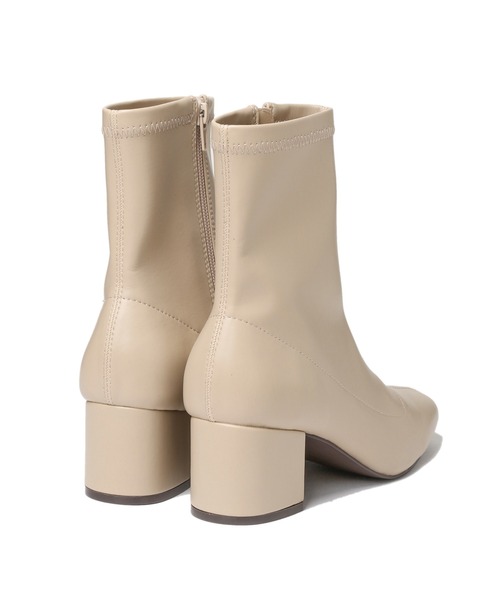 LAKOLE（ラコレ）の「スクエアトゥソフトブーツ / LAKOLE（ブーツ・レディース・ブラック/ダークブラウン/サンドベージュ・MEDIUM/LARGE）」の4枚目の写真