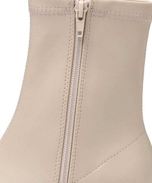 LAKOLE（ラコレ）の「スクエアトゥソフトブーツ / LAKOLE（ブーツ・レディース・ブラック/ダークブラウン/サンドベージュ・MEDIUM/LARGE）」の18枚目の写真