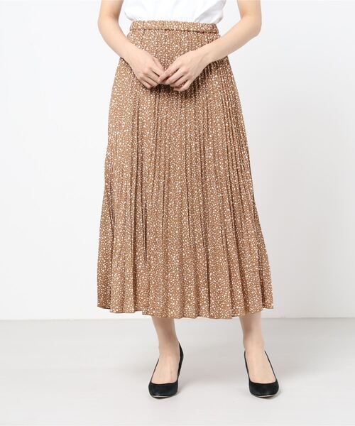 NAVY(ネイビー)の「プリントプリーツスカート(スカート・レディース・ブラック/ブラウン/グレー/ブルー・フリー)」の9枚目の写真