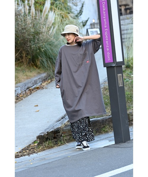 NAVY(ネイビー)の「プリントプリーツスカート(スカート・レディース・ブラック/ブラウン/グレー/ブルー・フリー)」の15枚目の写真