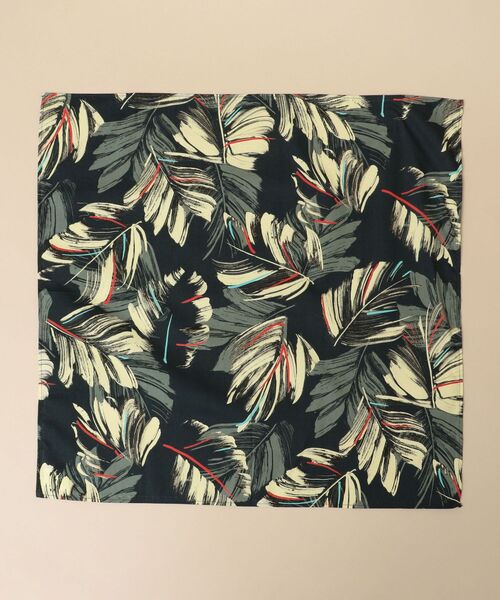 SHIPS（シップス）の「SHIPS: FUNNY ハンカチ（ハンカチ/ハンドタオル・メンズ・ライトホワイト/ホワイト/オフホワイト/ライトグレー/グレー/チャコールグレー/ホワイト系その他/ストーン/アイボリー/サンドベージュ/ナチュラル/オートミール/その他/シルバーグレー/トップグレー/ヘザーグレー/グレー系その他/ブラウン/ダークグレー/ベージュ/キャメル/カーキ/ライトブラウン/ライトカーキ/その他2/ベージュ系その他/ダークブラウン/ブラック/ピンク/エンジ/レッド/ピンクベージュ/ピンク系その他/レッド系その他/ライトピンク/スモークピンク/ワイン/ベビーピンク/ワインレッド/クリアレッド/ボルドー/その他3・ONE SIZE）」の14枚目の写真