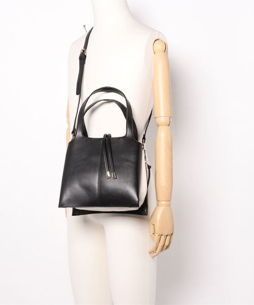 INTERPLANET(インタープラネット)の「2WAYサイドZIPトートBAG(トートバッグ・レディース・ブラック/キャメル・フリー)」の7枚目の写真