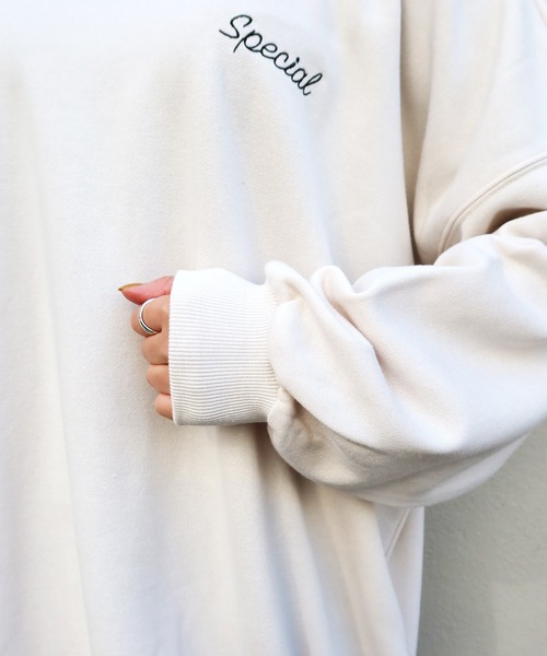 Riberry（リベリー）の「Special 刺繍&プリント BIGロゴスウェット（スウェット・レディース・アイボリー/スミクロ/グレー/チャコールグレー・FREE）」の15枚目の写真