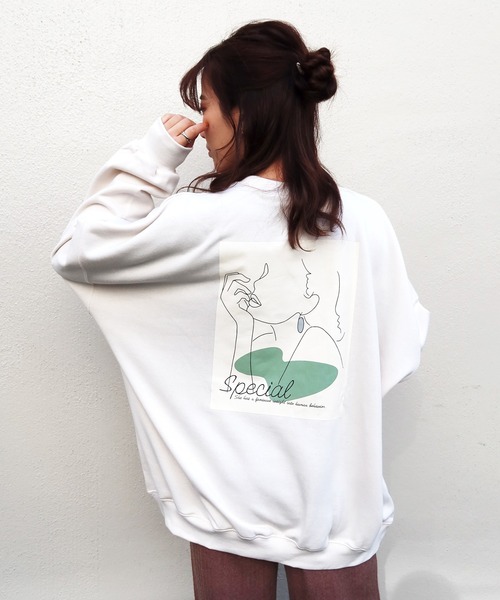 Riberry（リベリー）の「Special 刺繍&プリント BIGロゴスウェット（スウェット・レディース・アイボリー/スミクロ/グレー/チャコールグレー・FREE）」の6枚目の写真