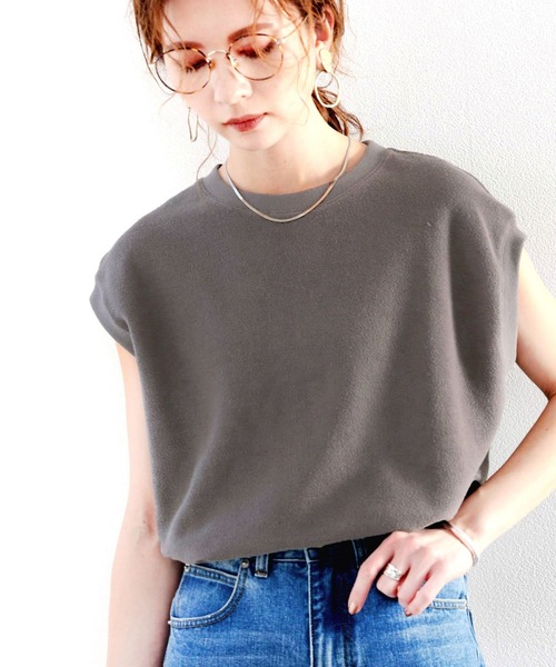 classicalelf(クラシカルエルフ)の「ふわり柔らか♪USAコットン&パイル地ノースリーブトップス(Tシャツ/カットソー・レディース・ホワイト/ブラック/グレー/グレイッシュベージュ・MEDIUM/LARGE/X-LARGE)」の4枚目の写真