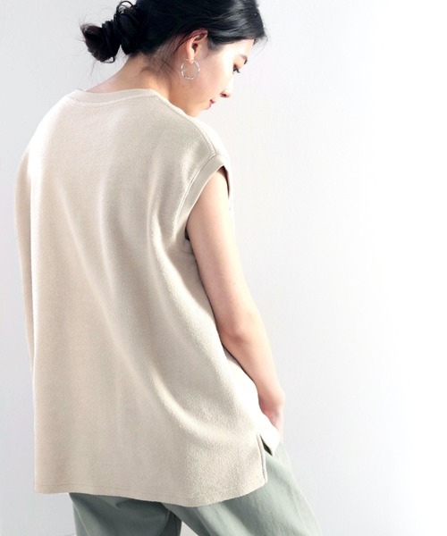 classicalelf(クラシカルエルフ)の「ふわり柔らか♪USAコットン&パイル地ノースリーブトップス(Tシャツ/カットソー・レディース・ホワイト/ブラック/グレー/グレイッシュベージュ・MEDIUM/LARGE/X-LARGE)」の15枚目の写真