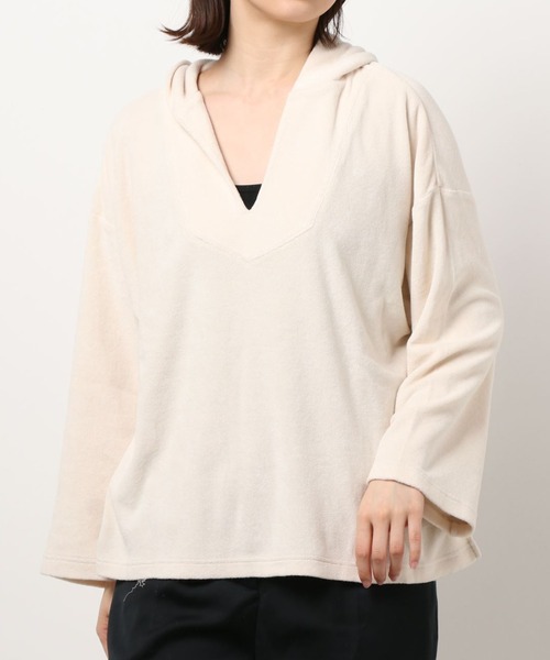 RNA-N（アールエヌエーエヌ）の「M1581 クリーンパイルフーディプルオーバー（パーカー・レディース・ブラウン/グレー/キナリ・MEDIUM）」の2枚目の写真