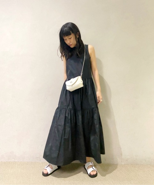 LOULOU WILLOUGHBY】マイクロタフタティアードワンピース