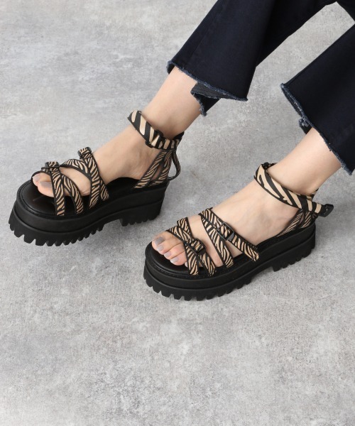 JEANASIS（ジーナシス）の「アツゾコホソベルトサンダル/937895（サンダル・レディース・ブラウン/ホワイト/ゼブラ/ブラック・LARGE/MEDIUM）」の11枚目の写真