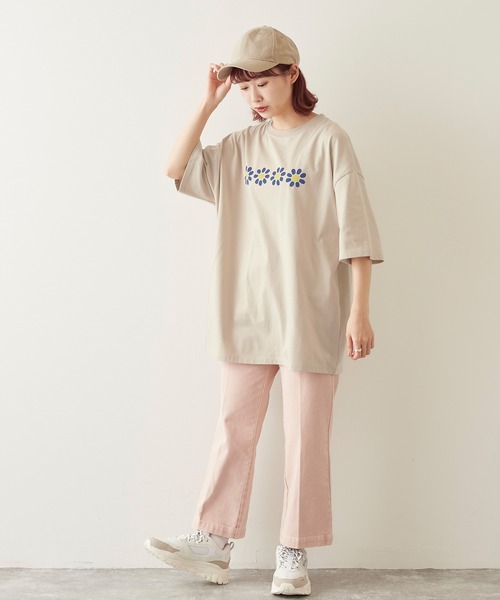 timecapsule（タイムカプセル）の「【timecapsule】「レトロなデイジー」プリント半袖ビッグTシャツ（Tシャツ/カットソー・レディース・ホワイト/ミント/モカ/ライトベージュ・FREE）」の21枚目の写真