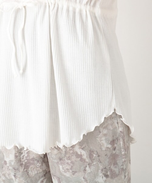 Cutie Blonde(キューティーブロンド)の「◆【S-L】ウエストマークメロープルオーバー(Tシャツ/カットソー・レディース・ブラック/マスタード/オフホワイト・02/01/03)」の9枚目の写真