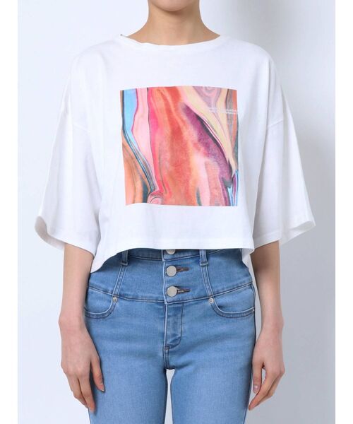 EMODA(エモダ)の「ボックスグラフィックTシャツ(Tシャツ/カットソー・レディース・ホワイト/ブラック・FREE)」の13枚目の写真