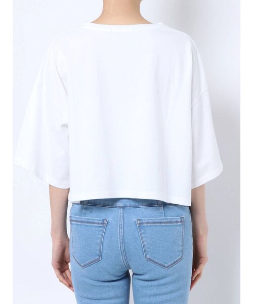 EMODA(エモダ)の「ボックスグラフィックTシャツ(Tシャツ/カットソー・レディース・ホワイト/ブラック・FREE)」の15枚目の写真