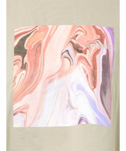 EMODA(エモダ)の「ボックスグラフィックTシャツ(Tシャツ/カットソー・レディース・ホワイト/ブラック・FREE)」の20枚目の写真