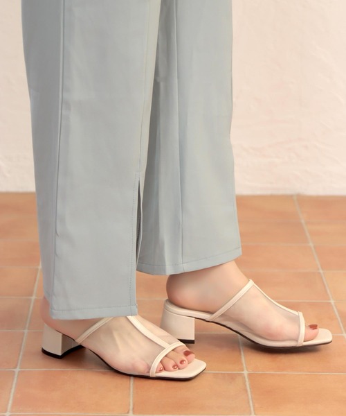 SOROTTO（ソロット）の「スクエアトゥの切替チュールシアーサンダル（サンダル・レディース・ブラック/ブラウン/アイボリー・LL/S/M/L）」の2枚目の写真