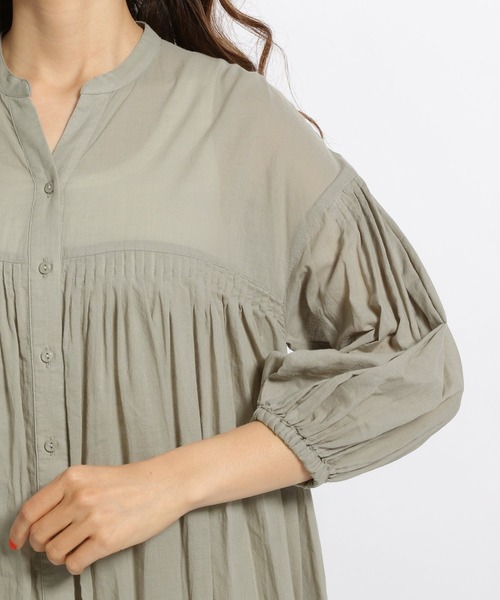 niko and...(ニコアンド)の「ピンタック袖ボリュームワンピース(ワンピース・レディース・ブラック/オフホワイト/オリーブ・FREE)」の12枚目の写真