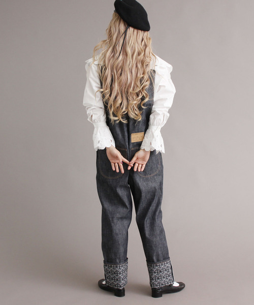 peu pres（プープレ）の「ギンガムリンゴデニム　オーバーオール（サロペット/オーバーオール・レディース・ネイビー・FREE）」の5枚目の写真