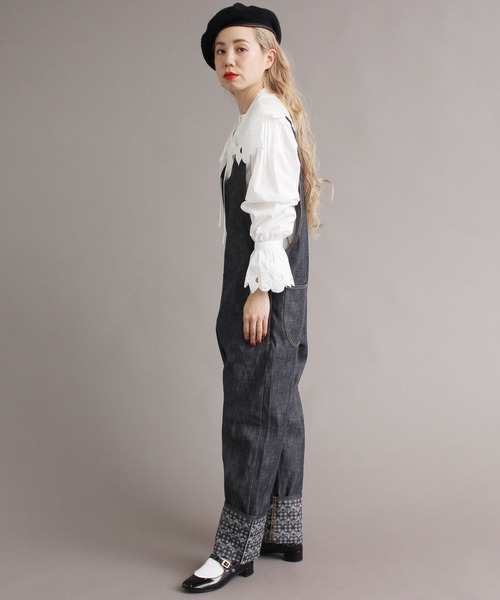 peu pres（プープレ）の「ギンガムリンゴデニム　オーバーオール（サロペット/オーバーオール・レディース・ネイビー・FREE）」の7枚目の写真