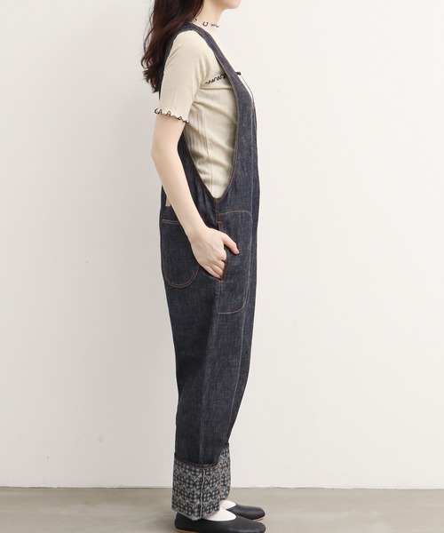 peu pres（プープレ）の「ギンガムリンゴデニム　オーバーオール（サロペット/オーバーオール・レディース・ネイビー・FREE）」の15枚目の写真
