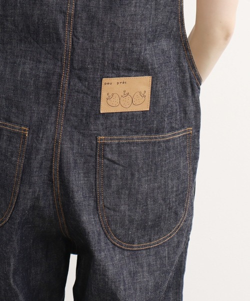 peu pres（プープレ）の「ギンガムリンゴデニム　オーバーオール（サロペット/オーバーオール・レディース・ネイビー・FREE）」の17枚目の写真