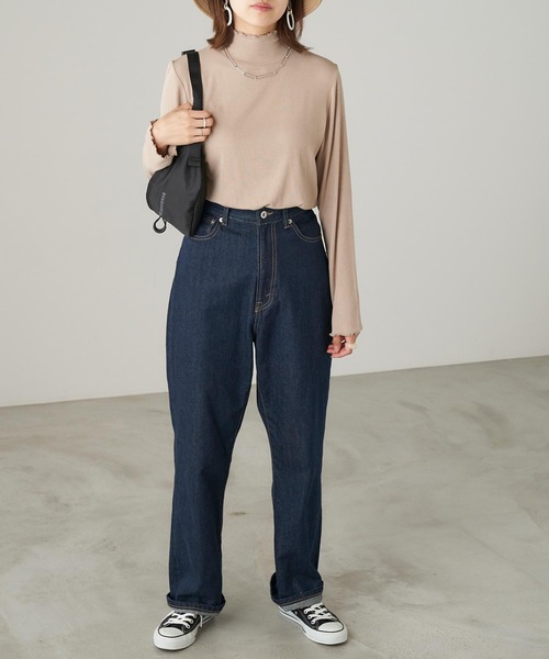 Chaco closet(チャコ クローゼット)の「細リブ・メローハイネックカットソー(Tシャツ/カットソー・レディース・グレイッシュベージュ/ピンク/ブラック/ベージュ/グリーン・L/M)」の16枚目の写真