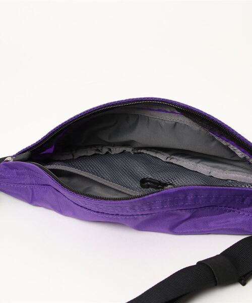 SLOBE IENA（スローブイエナ）の「【THE NORTH FACE/ ザノースフェイス】Granuleウエストポーチ（ボディバッグ/ウエストポーチ・レディース・パープル/ブラウン/ブラック・FREE）」の11枚目の写真