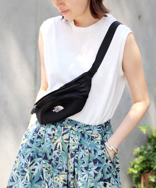 SLOBE IENA（スローブイエナ）の「【THE NORTH FACE/ ザノースフェイス】Granuleウエストポーチ（ボディバッグ/ウエストポーチ・レディース・パープル/ブラウン/ブラック・FREE）」の17枚目の写真