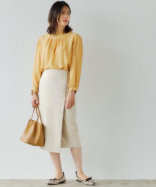 グリーンレーベルリラクシング　ベージュスカートスーツ green label relaxing（グリーンレーベルリラクシング）の「CS ダブル