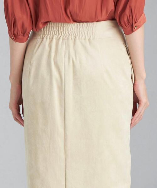 green label relaxing（グリーンレーベルリラクシング）の「スウェードライク ラップ タイト スカート（スカート・レディース・ベージュ/ブラウン/ナチュラル・38/36）」の8枚目の写真