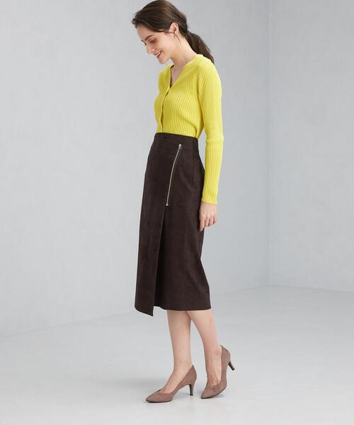 green label relaxing（グリーンレーベルリラクシング）の「スウェードライク ラップ タイト スカート（スカート・レディース・ベージュ/ブラウン/ナチュラル・38/36）」の9枚目の写真