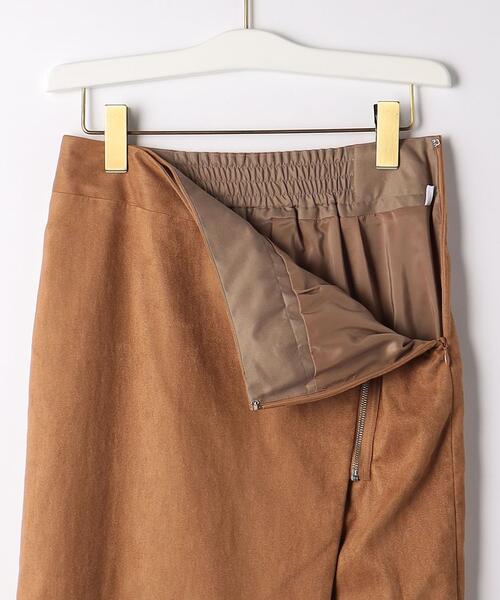 green label relaxing（グリーンレーベルリラクシング）の「スウェードライク ラップ タイト スカート（スカート・レディース・ベージュ/ブラウン/ナチュラル・38/36）」の6枚目の写真