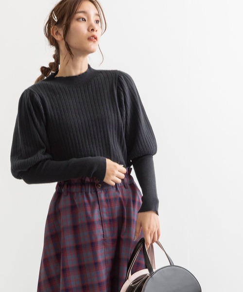 POU DOU DOU(プードゥドゥ)の「パフスリーブワイドリブニット(ニット/セーター・レディース・ブラック/ブルー/グリーン/アイボリー・3)」の18枚目の写真