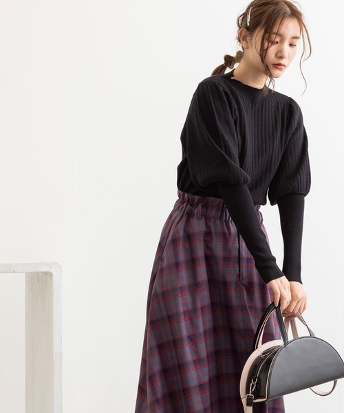 POU DOU DOU(プードゥドゥ)の「パフスリーブワイドリブニット(ニット/セーター・レディース・ブラック/ブルー/グリーン/アイボリー・3)」の20枚目の写真