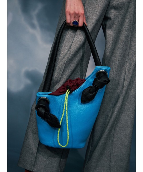 PAMEO POSE（パメオポーズ）の「Watering Pot Bag（トートバッグ・レディース・ブラック/ブルー・FREE）」の20枚目の写真