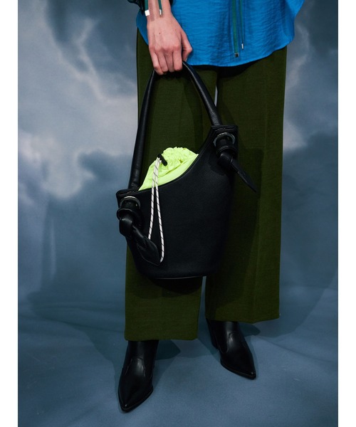 PAMEO POSE（パメオポーズ）の「Watering Pot Bag（トートバッグ・レディース・ブラック/ブルー・FREE）」の22枚目の写真