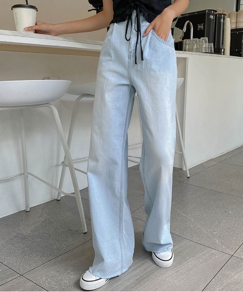 SONA（ソナ）の「SONYUNARA ライトブルーワイドデニムパンツ（デニムパンツ・レディース・ライトブルー・SMALL/MEDIUM）」の5枚目の写真