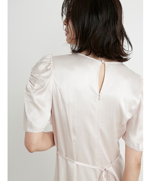 値下げ中　 美品ボタンナローワンピース SNIDEL（スナイデル）の「フロントボタンナローワンピース