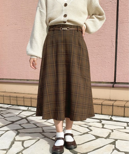 apres jour（アプレジュール）の「チェックフレアースカート【ZOZOTOWN限定アイテム】（スカート・レディース・ダークブラウン/グリーン系その他/ブラウン系その他・SMALL/MEDIUM/X-LARGE）」の4枚目の写真