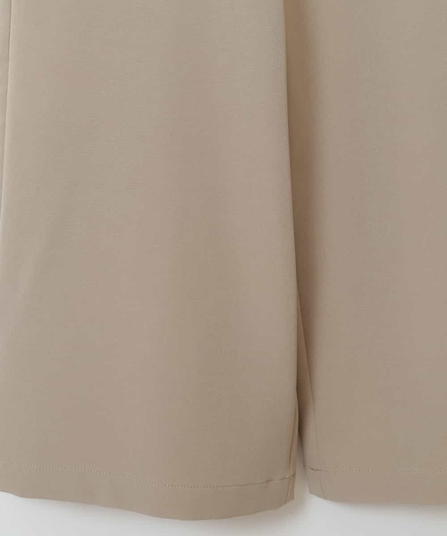 a.v.v（アーヴェヴェ）の「[100-130]バックレースアップサロペット（サロペット/オーバーオール・キッズ・ブラック/サンドベージュ・120/130/100/110）」の19枚目の写真