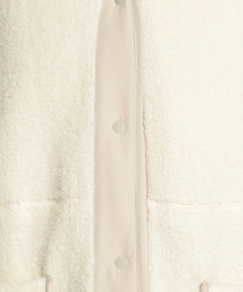 niko and...（ニコアンド）の「リバーシブルボアコート（ノーカラーコート・レディース・ブラック/アイボリー/モカ・LARGE/MEDIUM）」の8枚目の写真