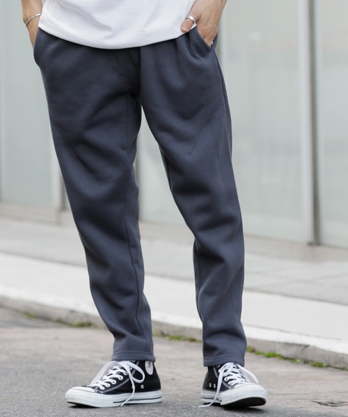 Beno(ビーノ)の「ソフトボリューム裏起毛 テーパードシルエット スウェットパンツ(スウェットパンツ・メンズ・オートミール/オフホワイト/ブラック/杢グレー/ダークグレー/ダークブラウン/グレイッシュベージュ/サンドベージュ/オリーブ/ダークグリーン/ネイビー/インディゴブルー・M/L/XL/XXL/S)」の14枚目の写真